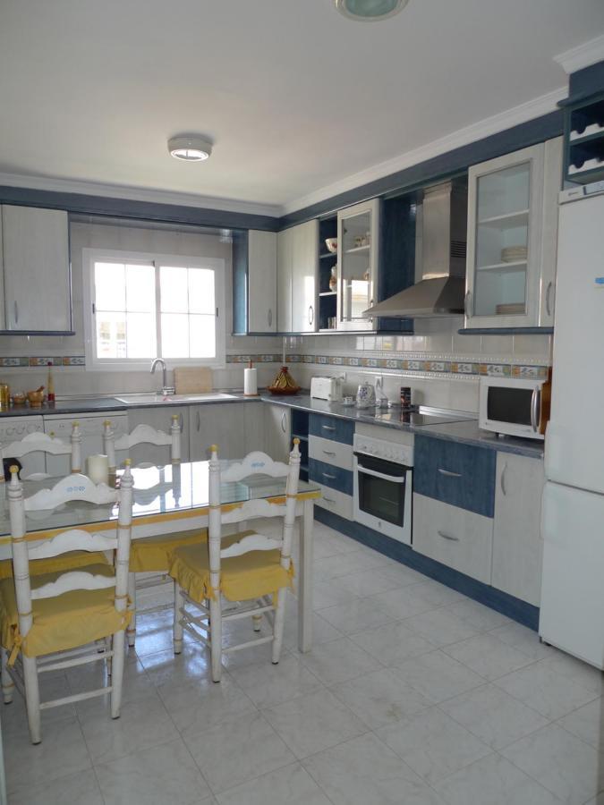 Torrox Costa Beachfront Apartment Exterior photo